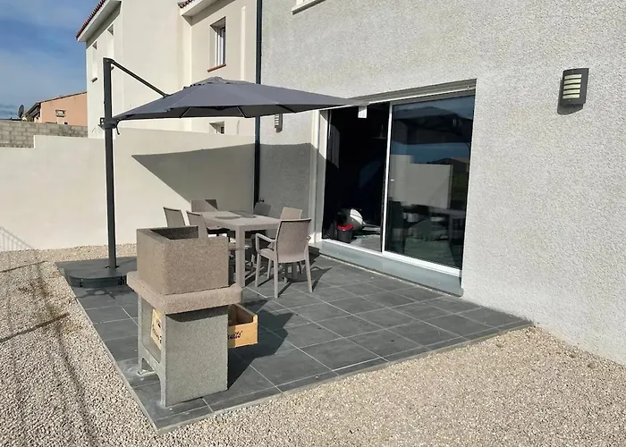 Maison Lumineuse A Avec Jardin Et Terrasse